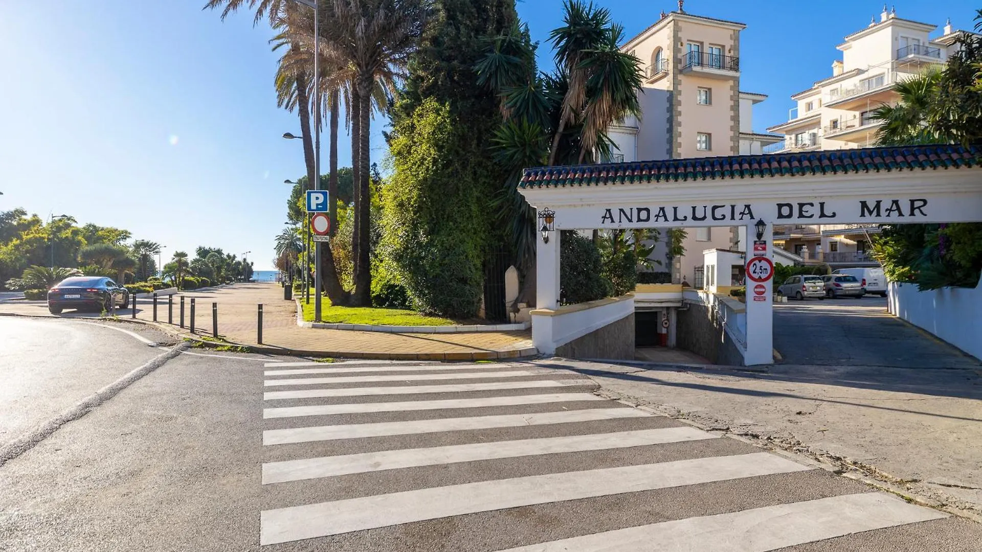 Fabuloso Apartamento Junto A La Playa 马尔韦利亚