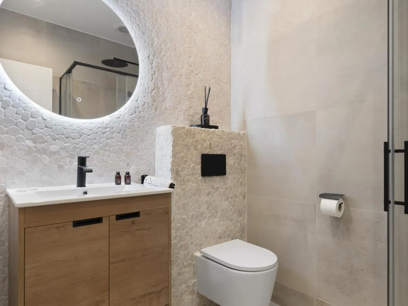 Fabuloso Apartamento Junto A La Playa 马尔韦利亚