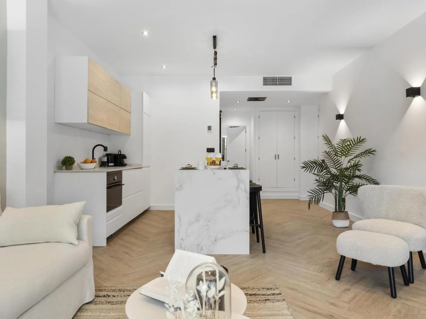 Fabuloso Apartamento Junto A La Playa 马尔韦利亚 公寓