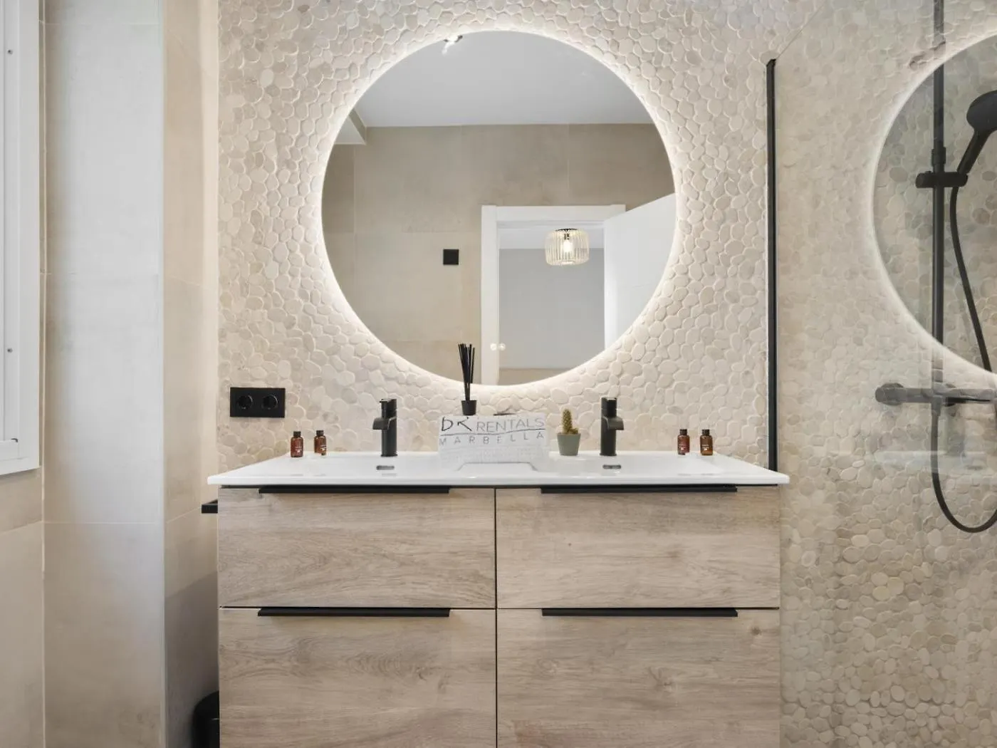 Fabuloso Apartamento Junto A La Playa 马尔韦利亚