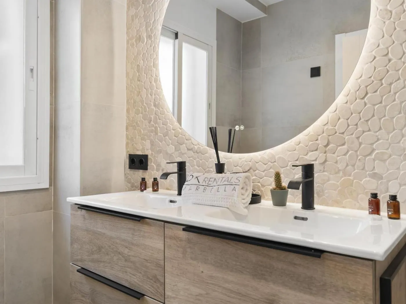 アパート Fabuloso Apartamento Junto A La Playa マルベーリャ