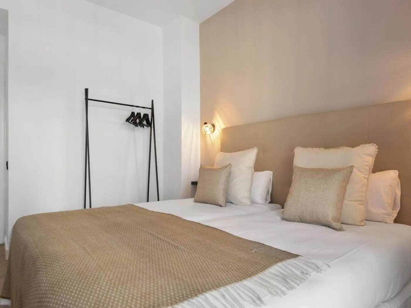 Fabuloso Apartamento Junto A La Playa マルベーリャ 0*,  スペイン